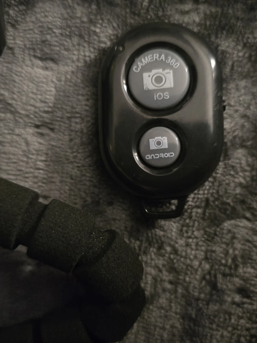 NIB- Universal Flexible Tripod With Phone Mount And Bluetooth Remote Control